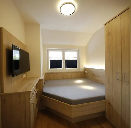 By Schladmingurlaub * שלאדמינג