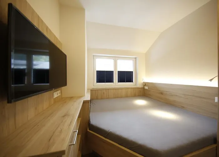 By Schladmingurlaub שלאדמינג